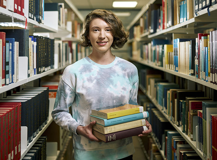 Staid&eacute;ar Thar Lear agus Socr&uacute;ch&aacute;n Oibre