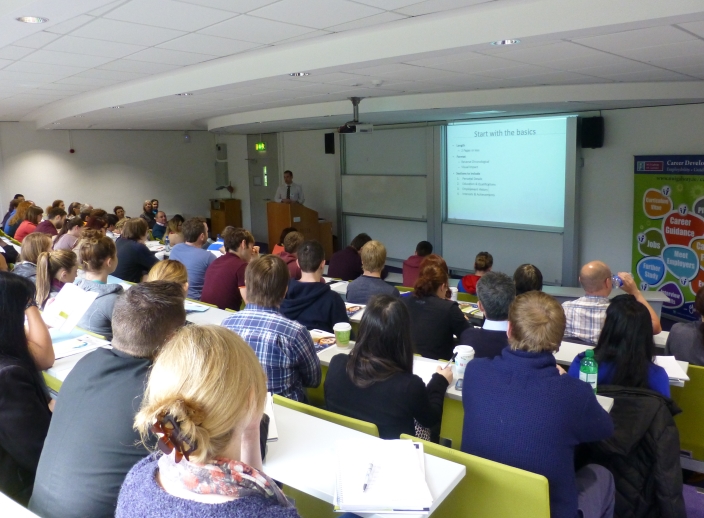 Seirbh&iacute;s&iacute; d'Fhost&oacute;ir&iacute;