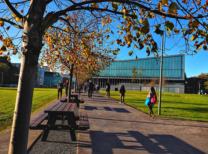 Acmhainn&iacute; Scoir